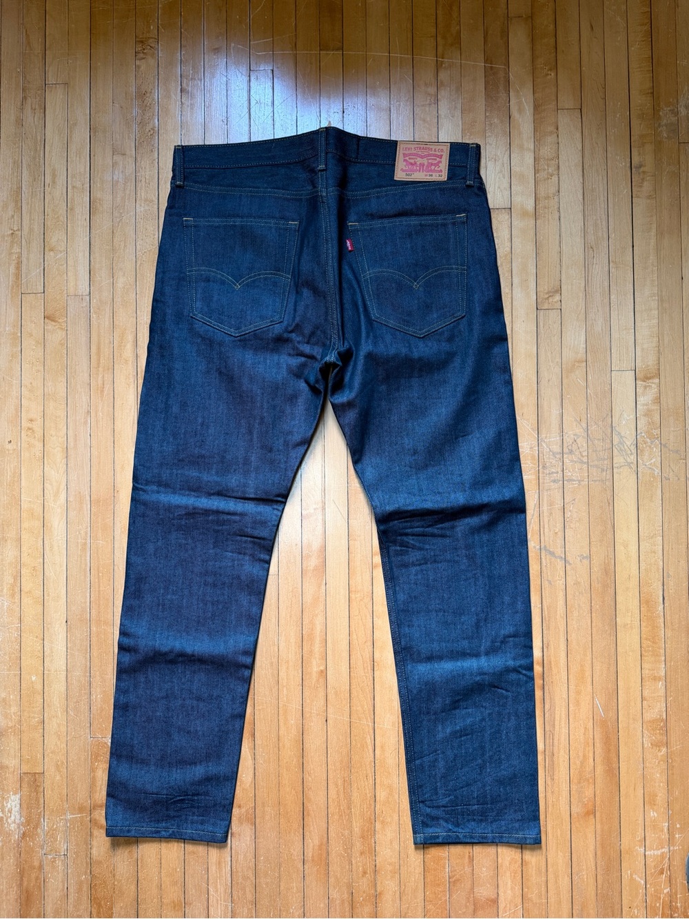 Levi’s Premium 502 Taper Jeans Mens 36x32 Dark Wash Indigo Stretch Denim